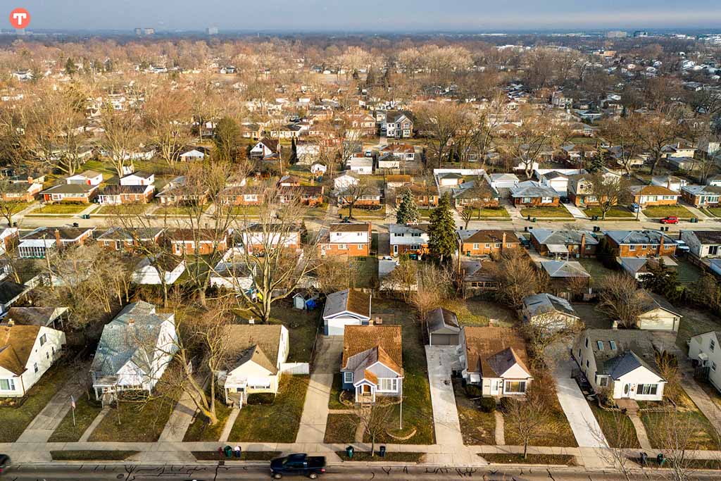 Best Cities for Flipping Houses in Michigan