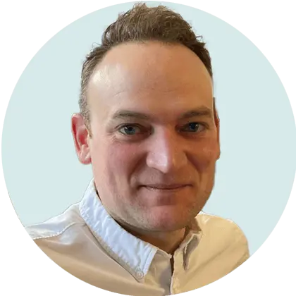 Portrait of George Robinson, Chief Data Scientist